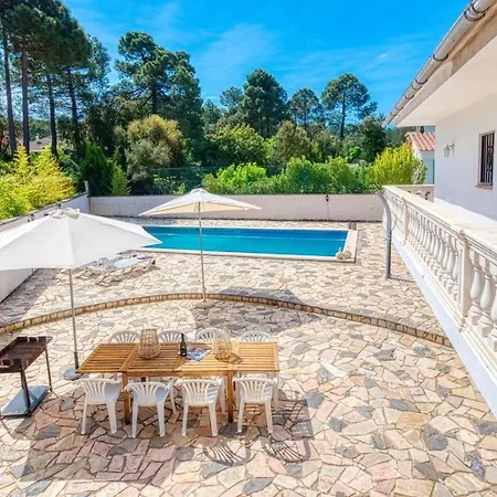Villa Terrafortuna Sleeps 12 Pool Wifi