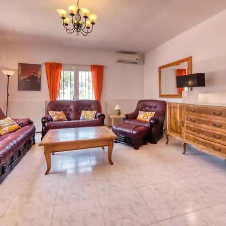 וילה Terrafortuna Sleeps 12 Pool Wifi *